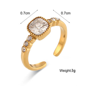 Zircon Stone Wedding Engagement Ring For Ladies Luxuty Adjustable Crystal Ring