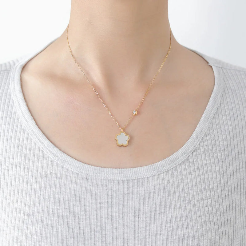 Stainless Steel Flower Clover Pendant Necklace Acrylic Jewelry