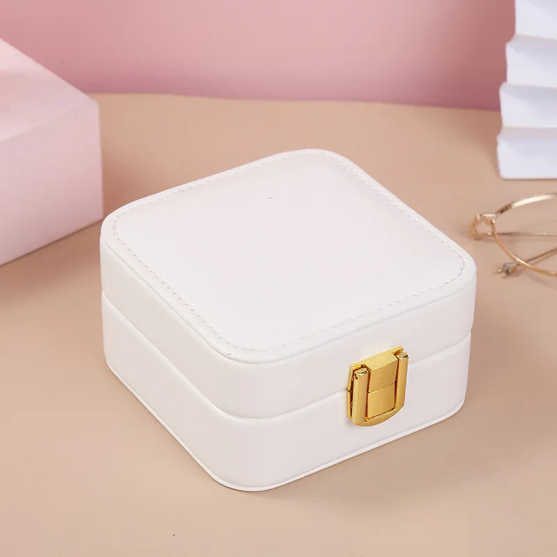 Portable PU Leather Jewelry Organizer Box Golden Lock Traveling
