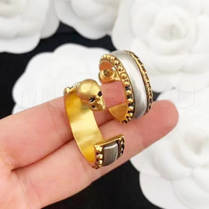 Baroque Vintage Golden Skull Earrings in Two Metallic Colors
