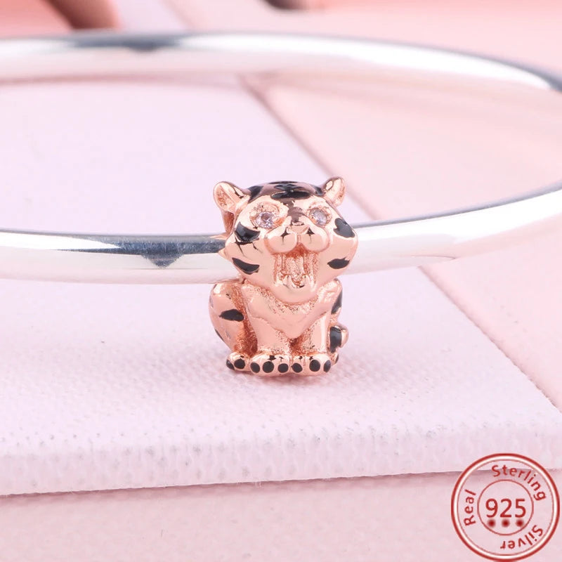 Arrival Rose Tiger Strong Animal Beads Women Bracelet Charms Gift