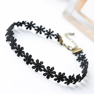 Sweet Love Crystal Pendant Necklace Velvet Choker