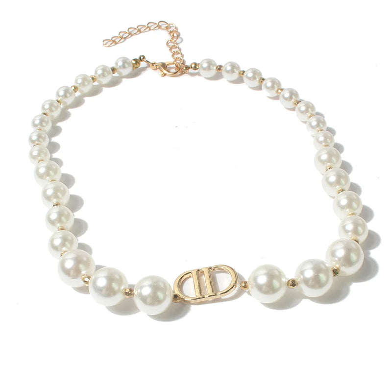 European Exaggerated Pearl Choker Necklace DD Letter Short Clavicle Chain