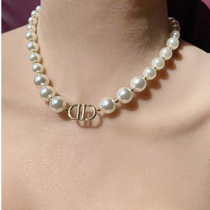 European Exaggerated Pearl Choker Necklace DD Letter Short Clavicle Chain