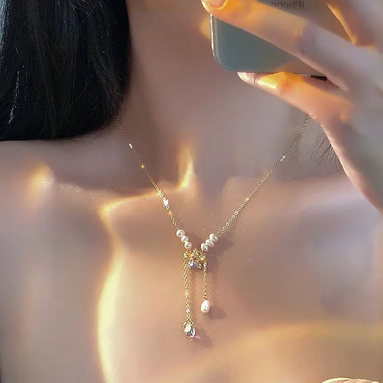 Delicate Zircon Butterfly Flower Pearl Clavicle Necklace for Women
