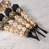 Leopard Print Silicone Beaded MAMA Keychain Bag Pendant Gift for Mom Sister