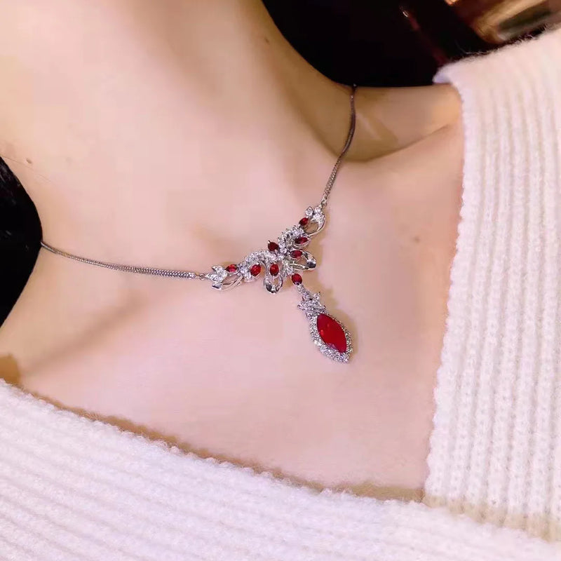 Noble Rupee Ruby Jewelry 925 Stamp Pendant Necklaces Designers Irises Shape