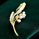 Oil Dropping Leaf Natural Pearl Personality Flower Brooch