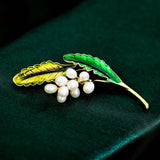 Oil Dropping Leaf Natural Pearl Personality Flower Brooch