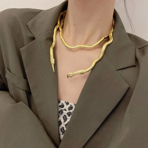 Punk Style Silver Snake Shape Torque Choker Necklace