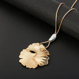 Romantic French Ginkgo Biloba Pendant Necklace For Lady