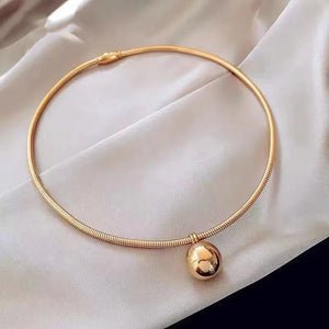 Stainless Steel Exaggerated Ball Pendant Choker Torque Necklace