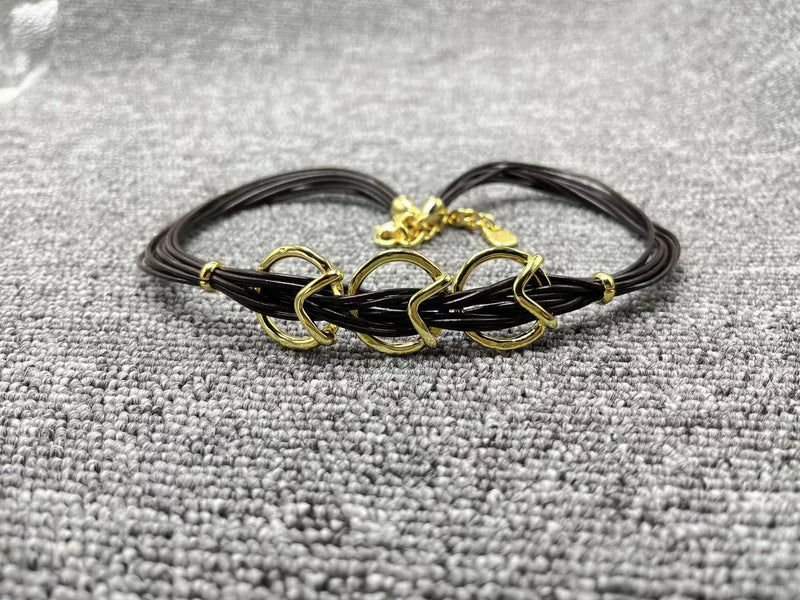 UNOde50 Electroplated Silver Knot Necklace