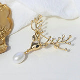Freshwater Pearl Deer Brooch Women's Costume Jewelry Accessory
