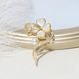 Women Shell Pearl Flower Brooch Lady Ins Sweater Costume Jewelry