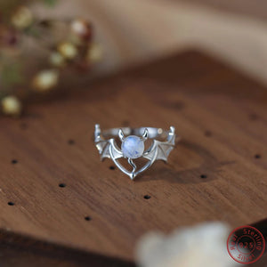European American Bat 925 Silver Moonlight Stone Ring