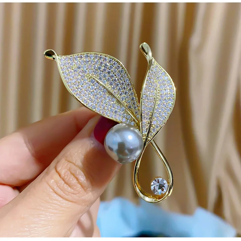 Copper Zircon Leaf Gray Pearl Brooches Pins for Women Suit Jacket Accessories
