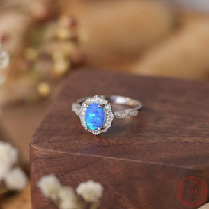 S925 Sterling Silver Opal Oval Ring - Fashionable Women's Ring