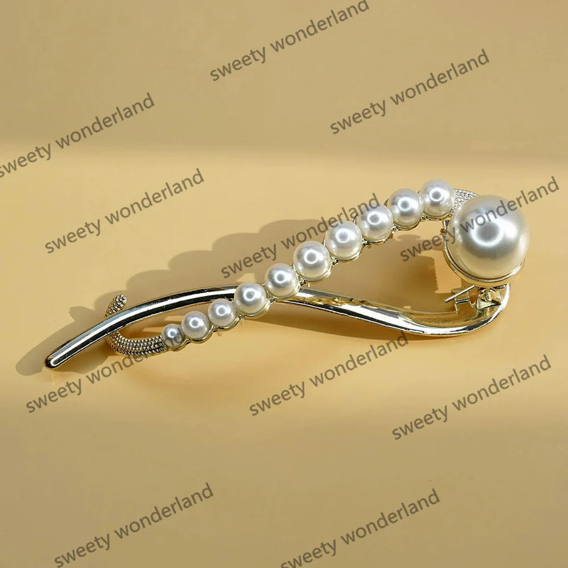 Metal Hair Clips Pearls Crystal Hair Twist Clip Hollow Out Hairpin