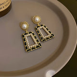Love Shaped Pearl Earrings 925 Silver Needle Women's Earrings