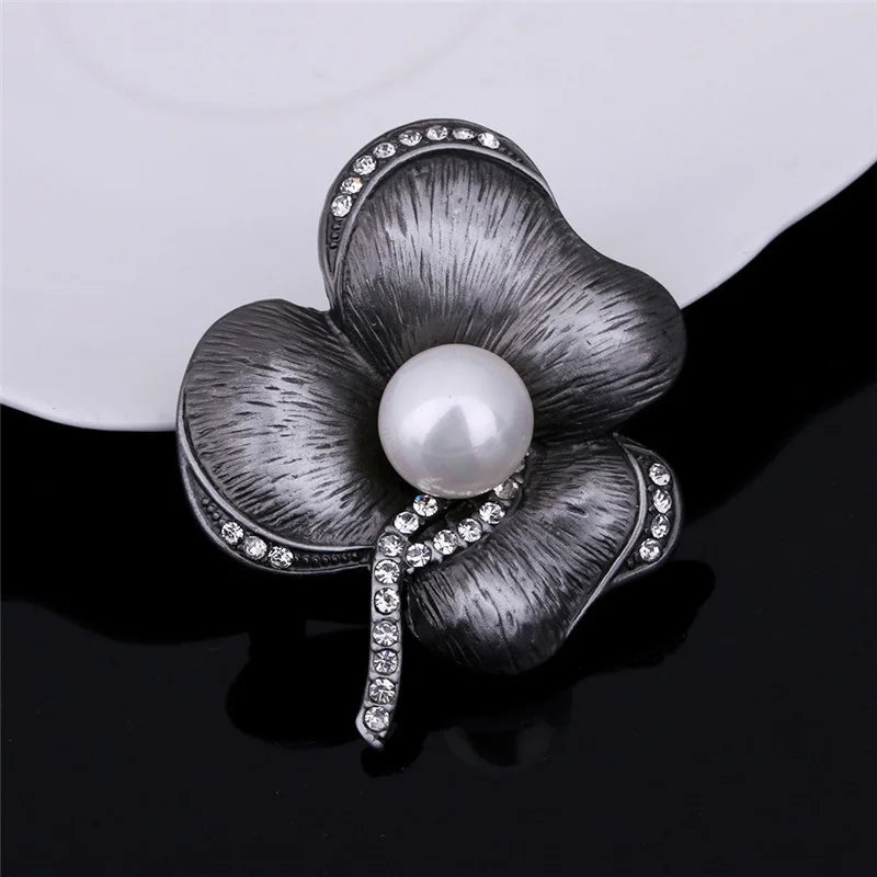 Vintage Flower & Pearl Brooch Scarf Buckle for Women Party