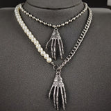 Punk Pearl Halloween Ghost Claw Necklace Women Party Gift X7909