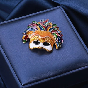 Retro Mask Brooch for Clothing Pin