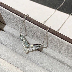 Classic S925 Sterling Silver V-shaped Pearl Diamond Necklace