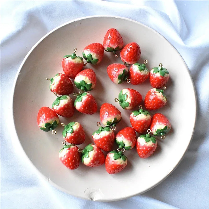 20mm 10pcs 3D Strawberry Resin Charms Pendant DIY Bracelet Womens Necklaces