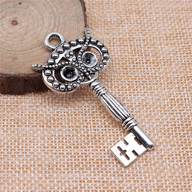 20pcs Owl Shape Key Owl Head Pendant Charms for Jewelry Making