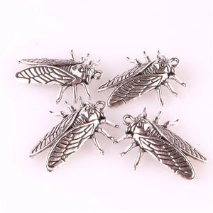 20pcs Cicada Charms DIY Metal Zinc Alloy Charms Animals Pendant 23251