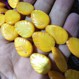 20pcs Leaf Shape Carved Shell Beads 15x20mm Mother of Pearl Women Bracelets