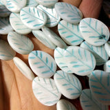 20pcs Leaf Shape Carved Shell Beads 15x20mm Mother of Pearl Women Bracelets