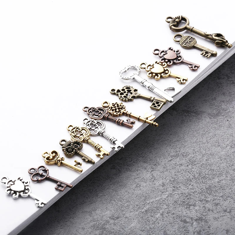 20pcs Steampunk Mixed Keys Charms Vintage Bronze Metal Zinc Alloy