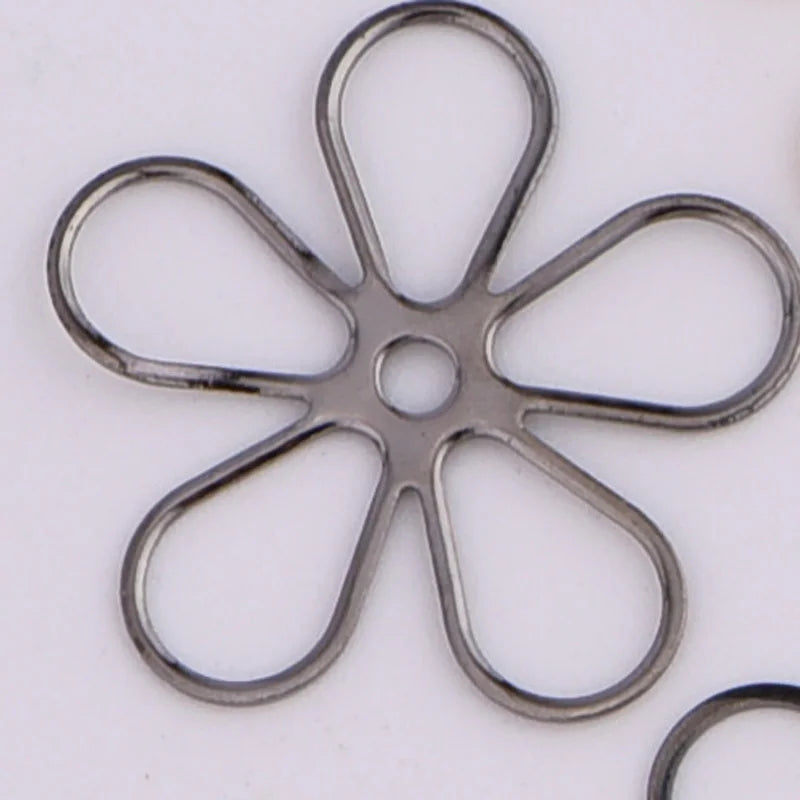 20pcs 19.5mm Charm Plum Petals Flowers Leaves Pendant Vintage DIY Marker
