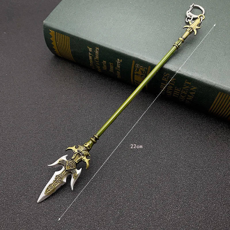 Green Dragon Yanyue Sabre Weapon Model Key Chain Pendant
