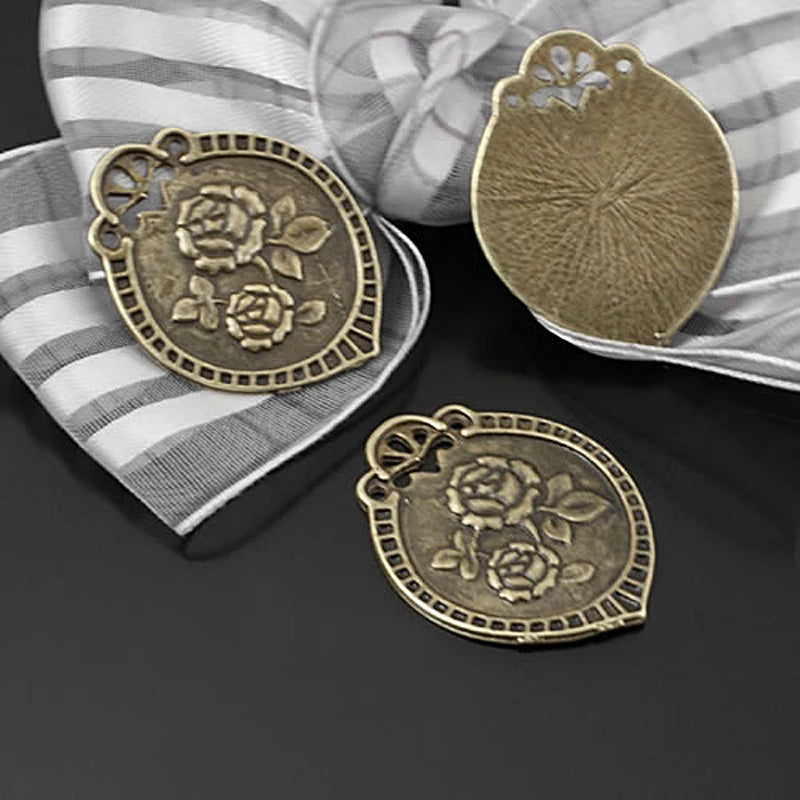 20PCS Antique Bronze Flower Charms Pendants 30x23MM