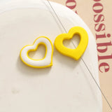 Resin Hollow Heart Jewelry Beads 50pcs