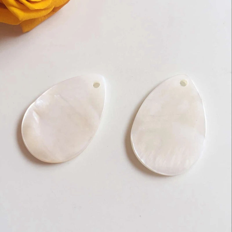 60Pcs Natural Shell Beads Water Drop Shape for Jewelry Charms Pendants