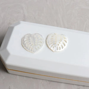 25MM 4Pcs Natural Pearl Mother Shell Leaf Earring Charms Beads