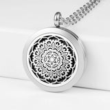Magnetic Essential Oil Necklace - Aromatherapy Diffuser Pendant (5 Pads)