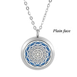 Magnetic Essential Oil Necklace - Aromatherapy Diffuser Pendant (5 Pads)