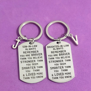 26 Letters Carabiner Keyring A-Z Son-in-law Daughter-in-law