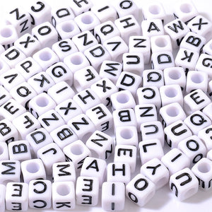 26 Letters Square Acrylic Beads Alphabet Spacer for DIY Jewelry Making