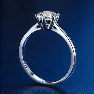 925 Silver Moissanite Engagement Ring - Ideal for Weddings & Parties