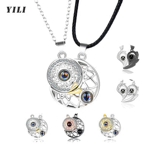 2PCS Sun&Moon Projection Necklaces Couple Necklace Gift