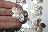 2PCS Natural Shell Carved Flower Pendant DIY Jewelry Making