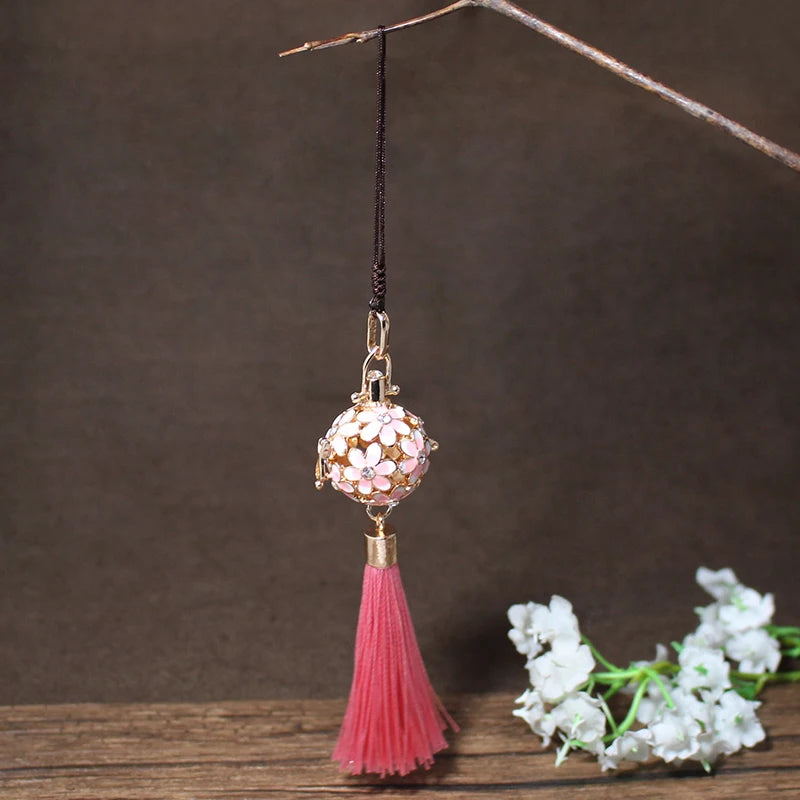 2PCS Tassel Aromatherapy Oil Diffuser Locket Keychain Bag Hanging Pendant