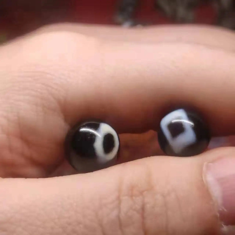 2Pcs/Lot Natural Agate Dzi Beads Accessories Pair Tiger Tooth Noble One Eyes