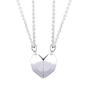 2Pcs Friendship Heart Pendant Couple Magnetic Distance Heart Necklace